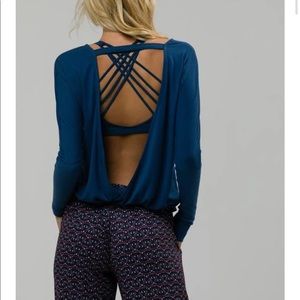 Black backless Onzie top! So flattering!